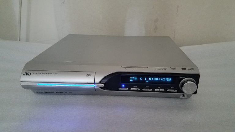 ⭐JVC 5-DVD/CD Changer 5.1Ch 1000W AM/FM Digital Home Theater Amp w/Remote XV-THM606⭐