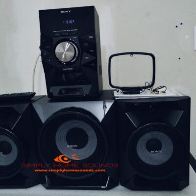 SONY CD AM/FM Record to USB Bass Boost iPhone Dock Home Audio System MHCEC919iP